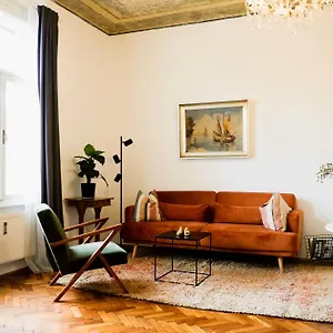 Stilvolles In Zentraler Lage Apartment Graz